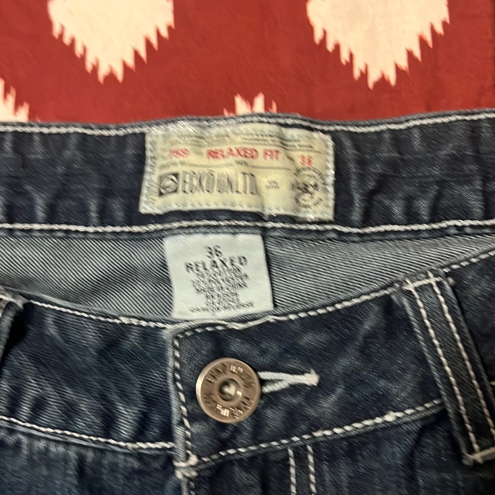 Echo Jeans